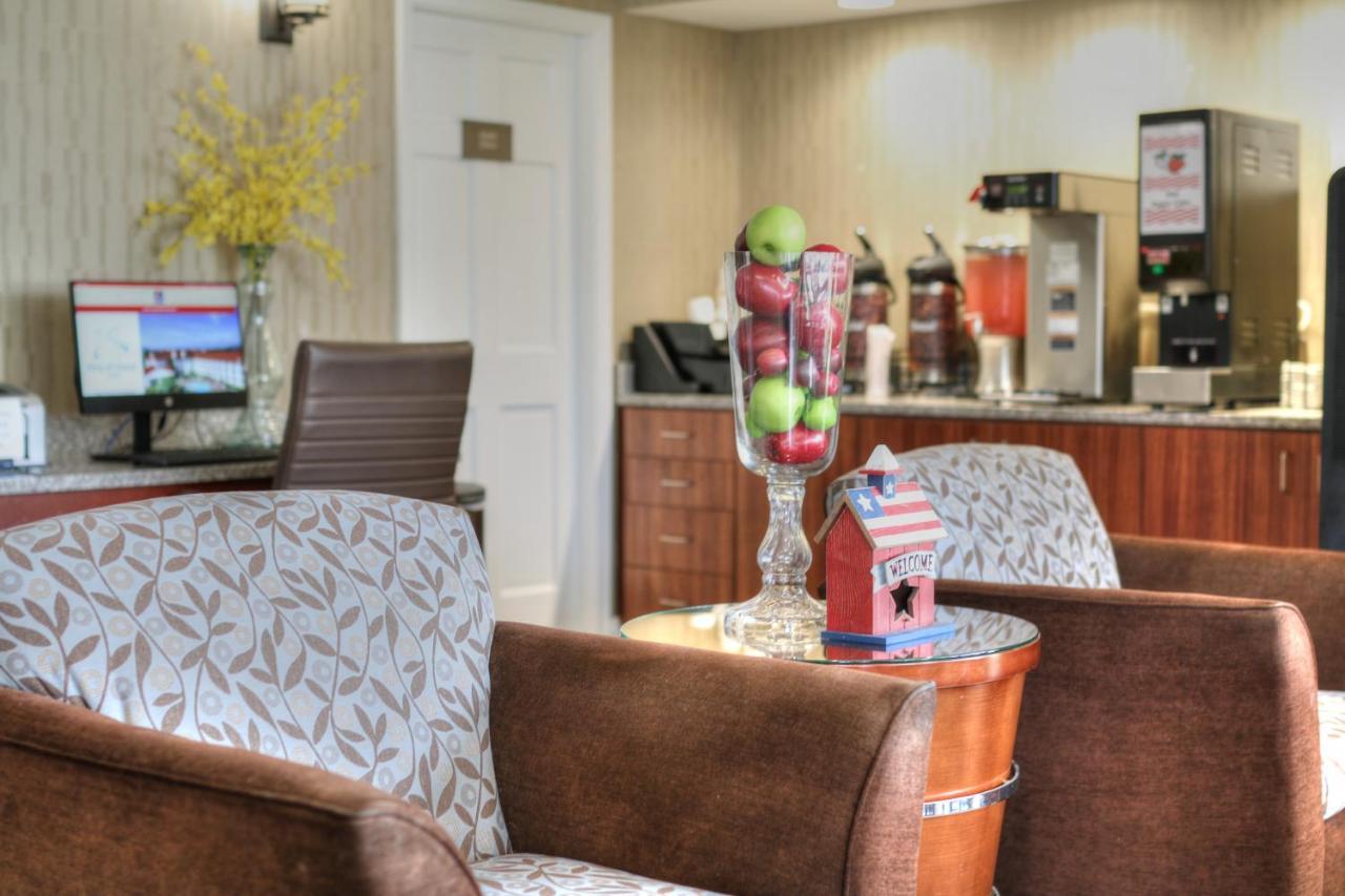 The Inn At Apple Valley, Ascend Hotel Collection Sevierville Exterior photo