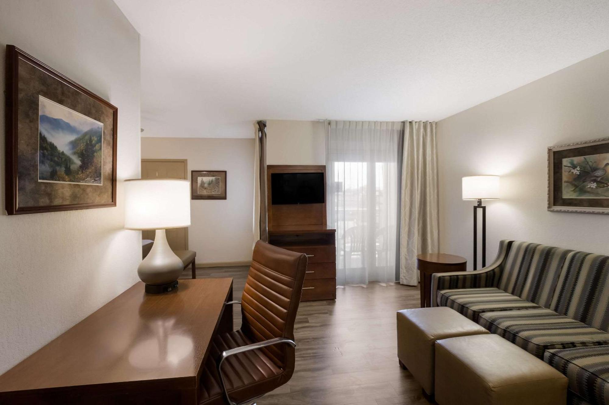 The Inn At Apple Valley, Ascend Hotel Collection Sevierville Exterior photo
