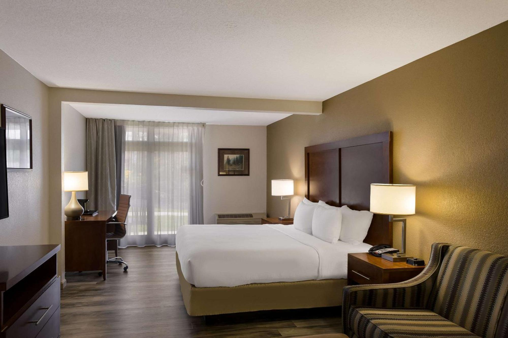 The Inn At Apple Valley, Ascend Hotel Collection Sevierville Exterior photo