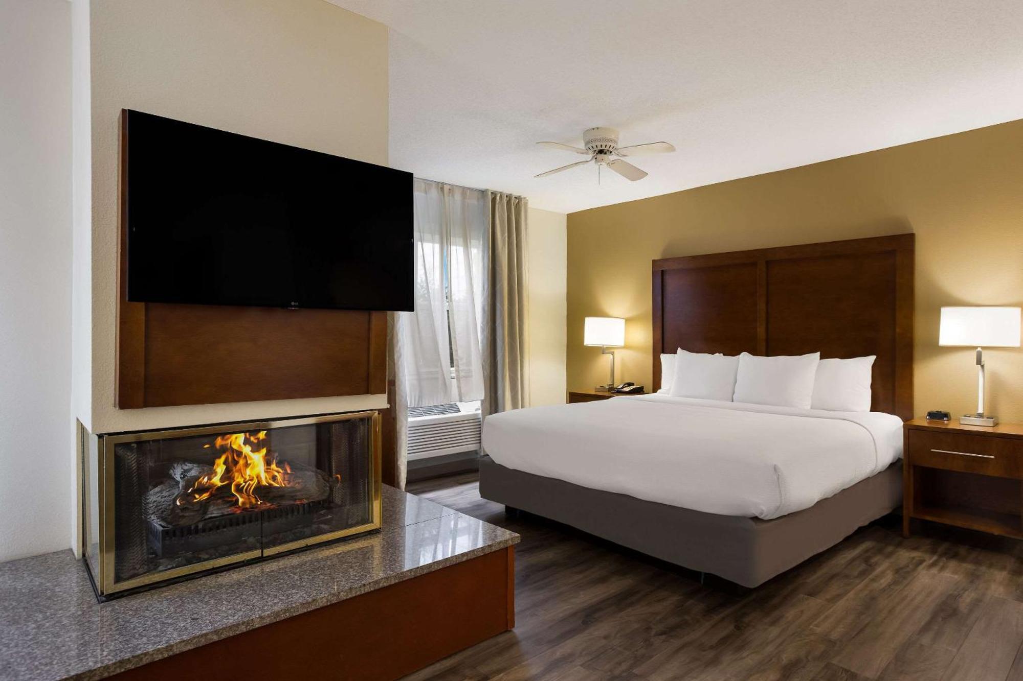 The Inn At Apple Valley, Ascend Hotel Collection Sevierville Exterior photo