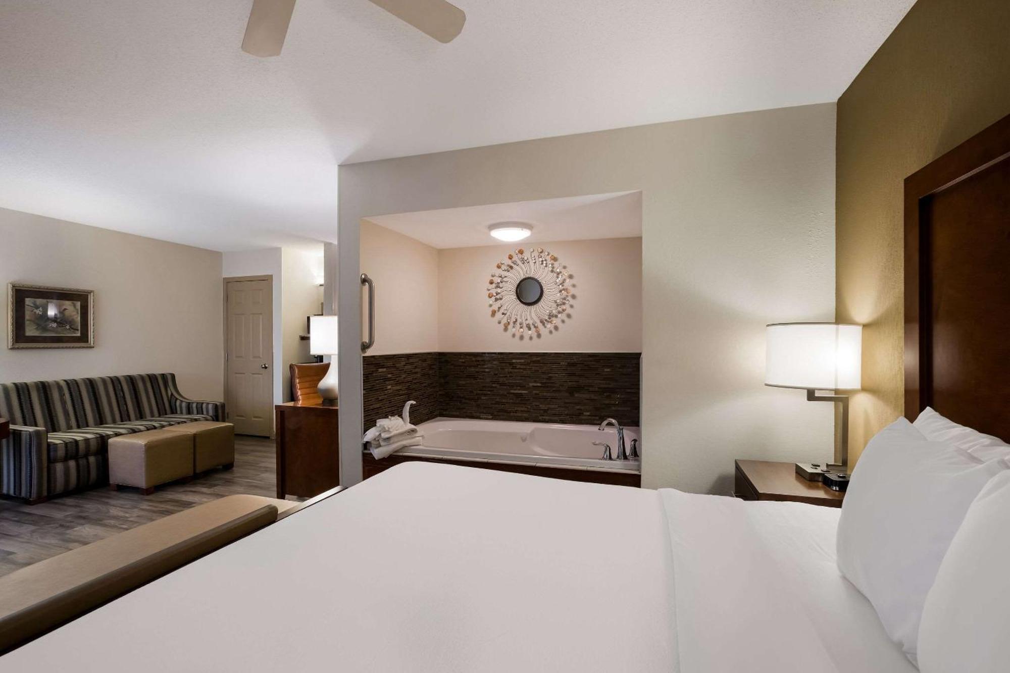 The Inn At Apple Valley, Ascend Hotel Collection Sevierville Exterior photo