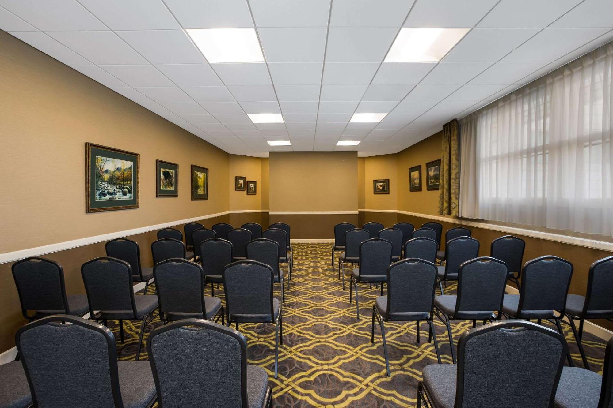 The Inn At Apple Valley, Ascend Hotel Collection Sevierville Exterior photo