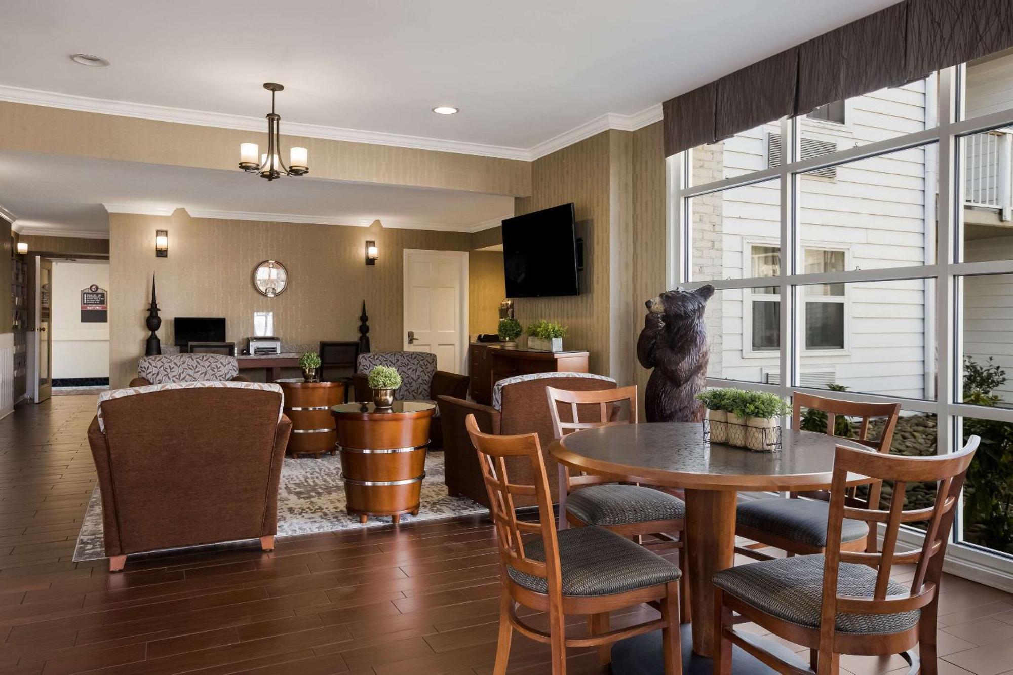 The Inn At Apple Valley, Ascend Hotel Collection Sevierville Exterior photo