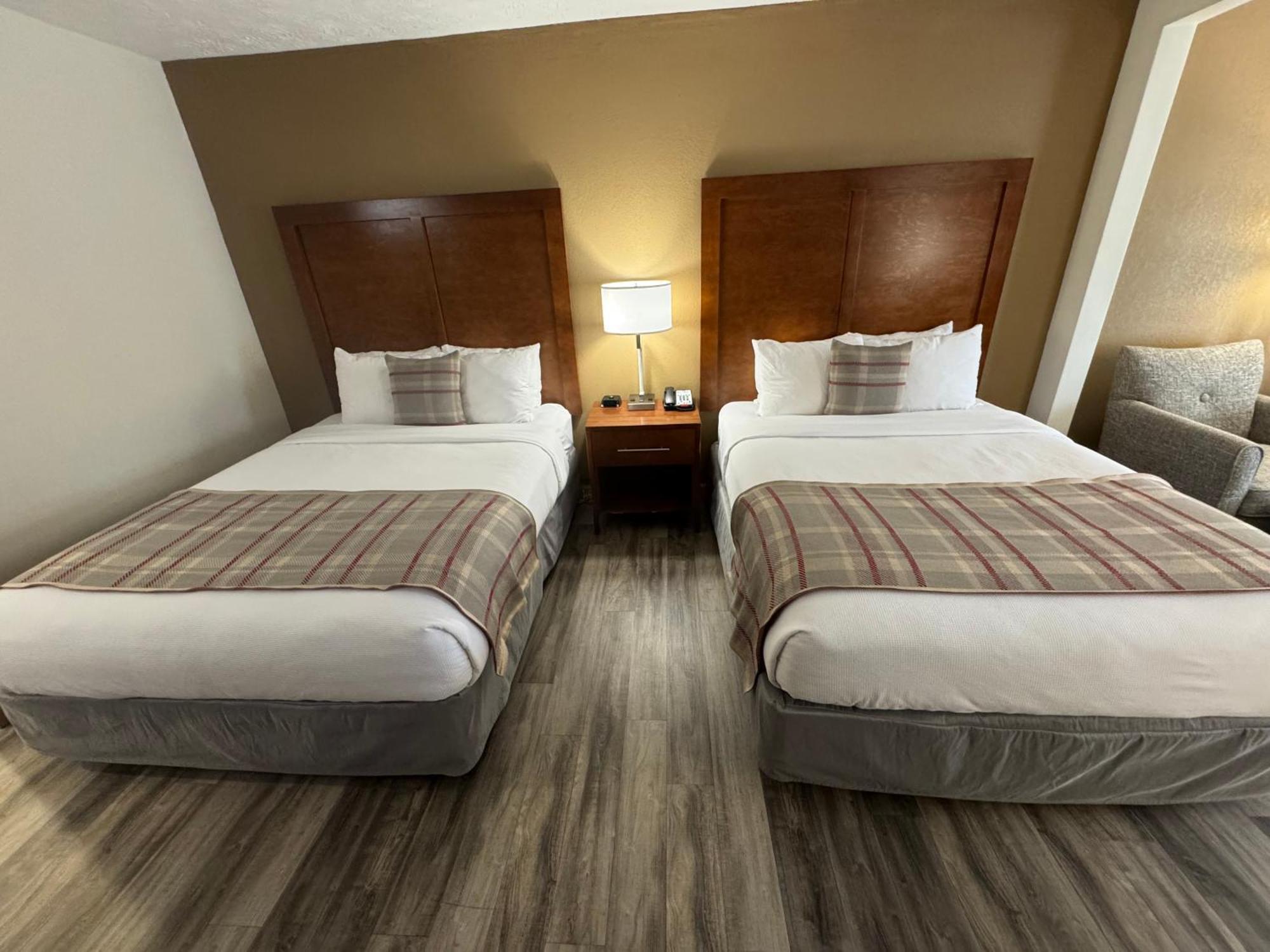 The Inn At Apple Valley, Ascend Hotel Collection Sevierville Exterior photo